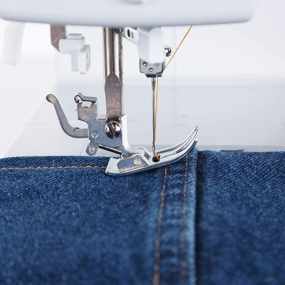 Singer Heavy Duty 4452 Sewing Machine with Extension Table