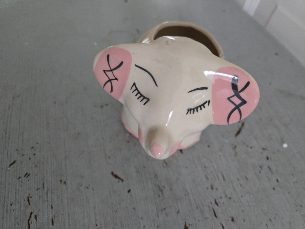 Rio Hondo Pottery pink elephant planter