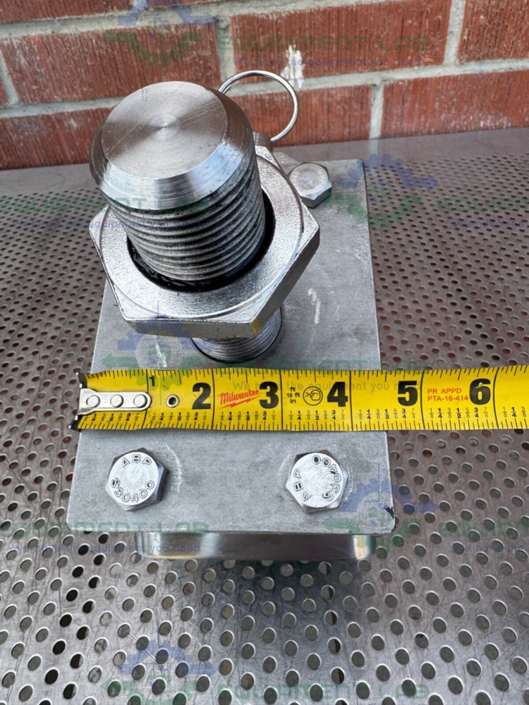 Albion Dual Tech 5" Industrial Caster w/ Threaded Fitting, 6" x 4.5" Platform