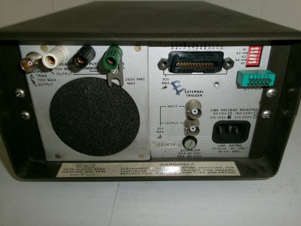^^ KEITHLEY 220 PROGRAMMABLE VOLTAGE SOURCE (JGL16)