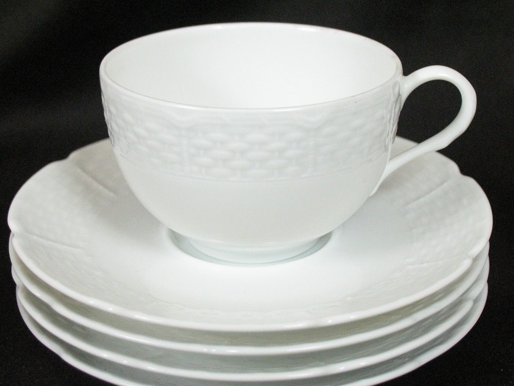 4 RAYNAUD OSIER CUPS & SAUCERS Mint