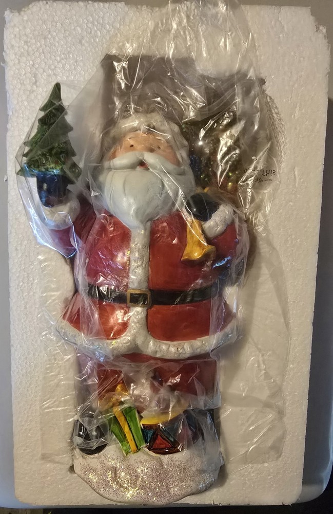 Musical Santa Water Globe