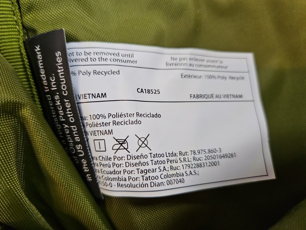 Osprey Arcane 30L Backpack. Matcha Green Heather.