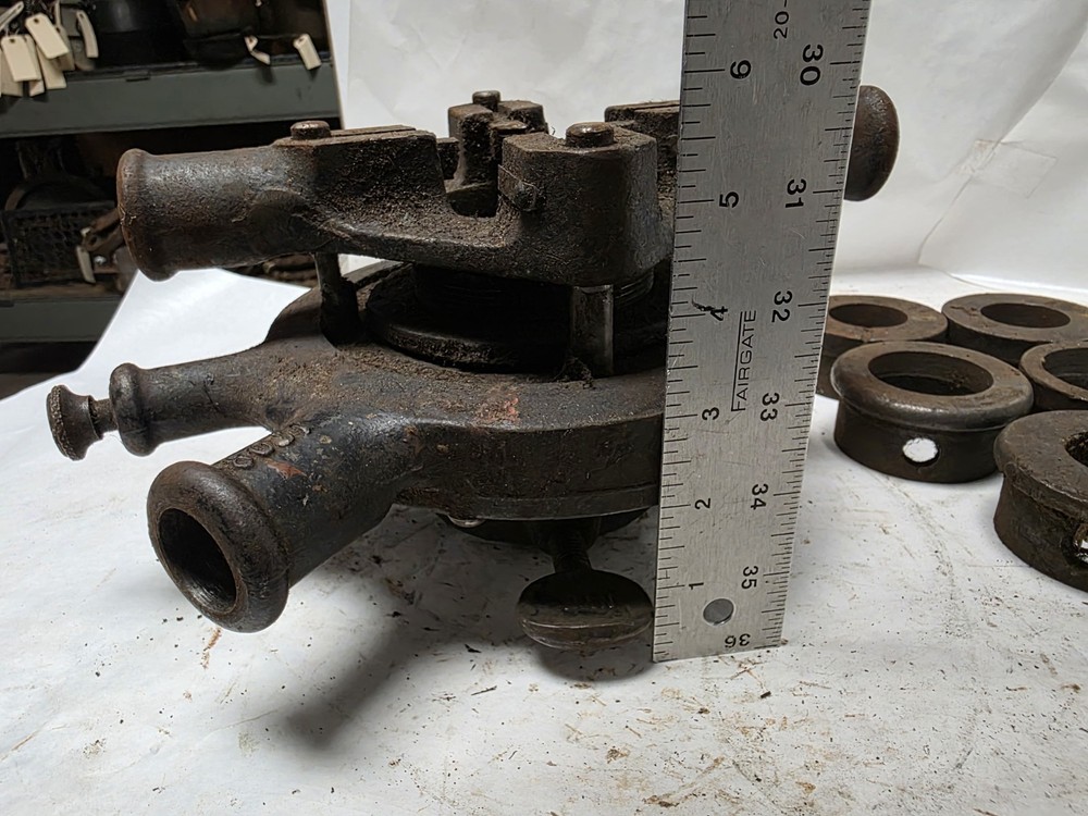 Vintage NYE No. 14 Adjustable Threader with Dies and Extra Bushings
