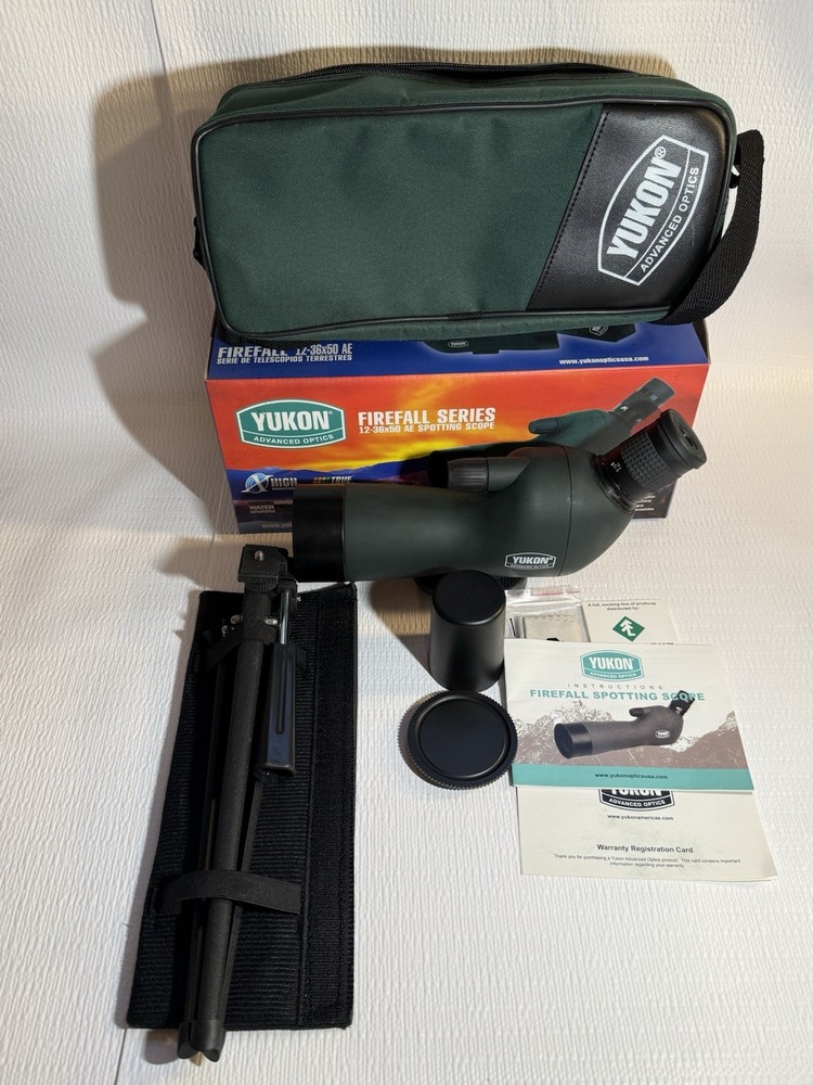 YUKON Firefall Series 12-36x50mm AE Spotting Scope - Complete - Nice