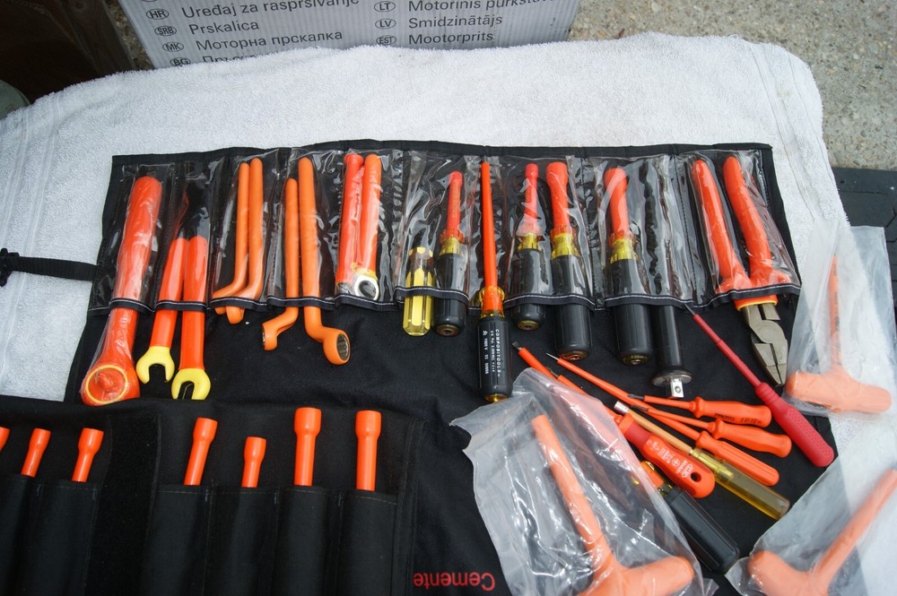 CEMENTEX ELECTRICAL TOOL SET