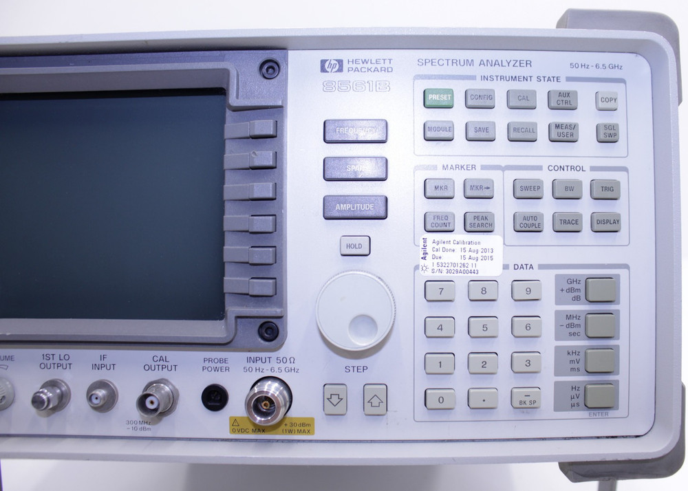 HP 8561B Spectrum Analyzer Power Tested Only