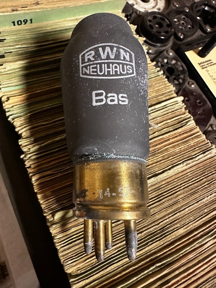 Siemens Bas Ba triode tube amplifier Neuhaus