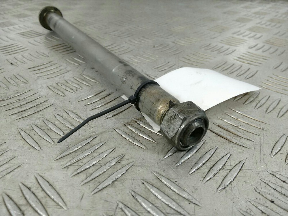 1994 SUZUKI GSF SWING ARM SPINDLE