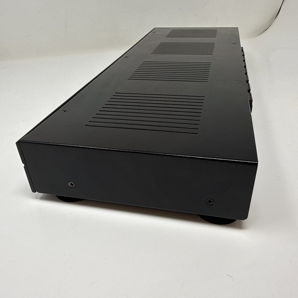 SpeakerCraft 8-Zone Multiroom Speaker Selector S8DC