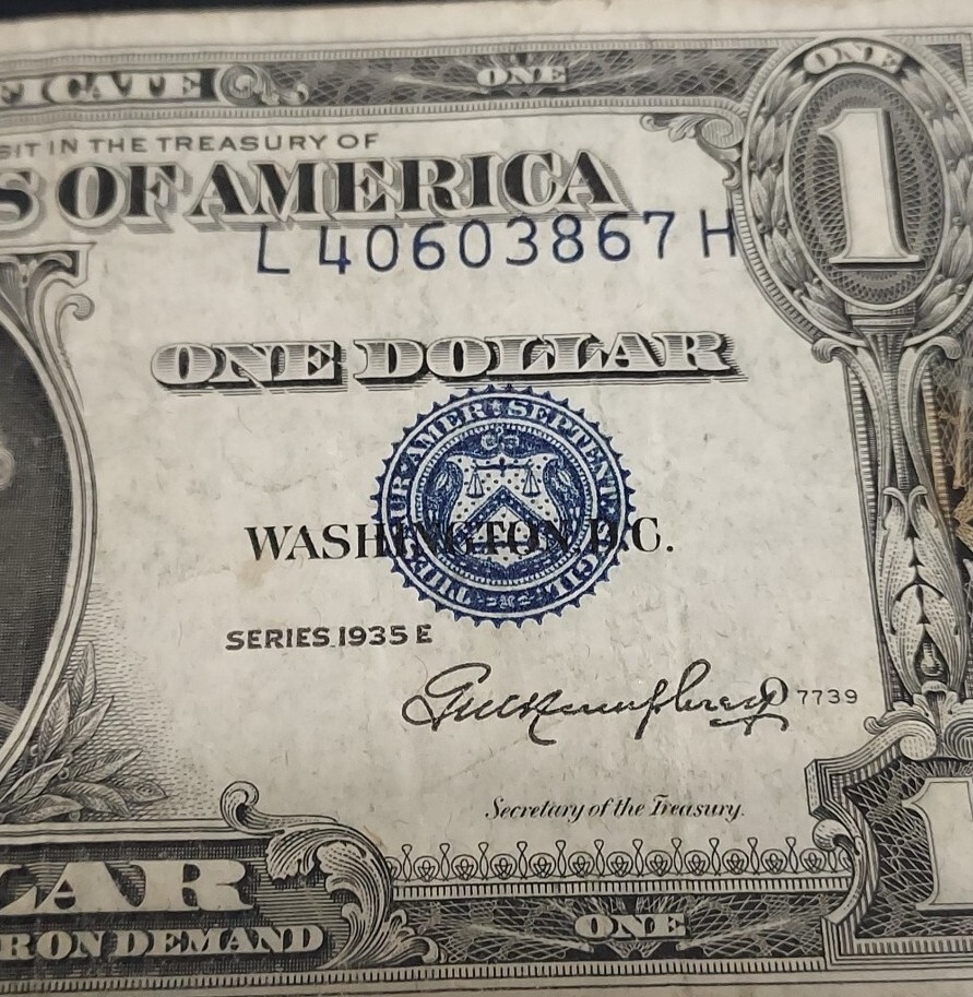 ***ERROR*** 1935 E $1 SILVER CERTIFICATE OFF CENTER + SEAL & SERIAL SHIFT