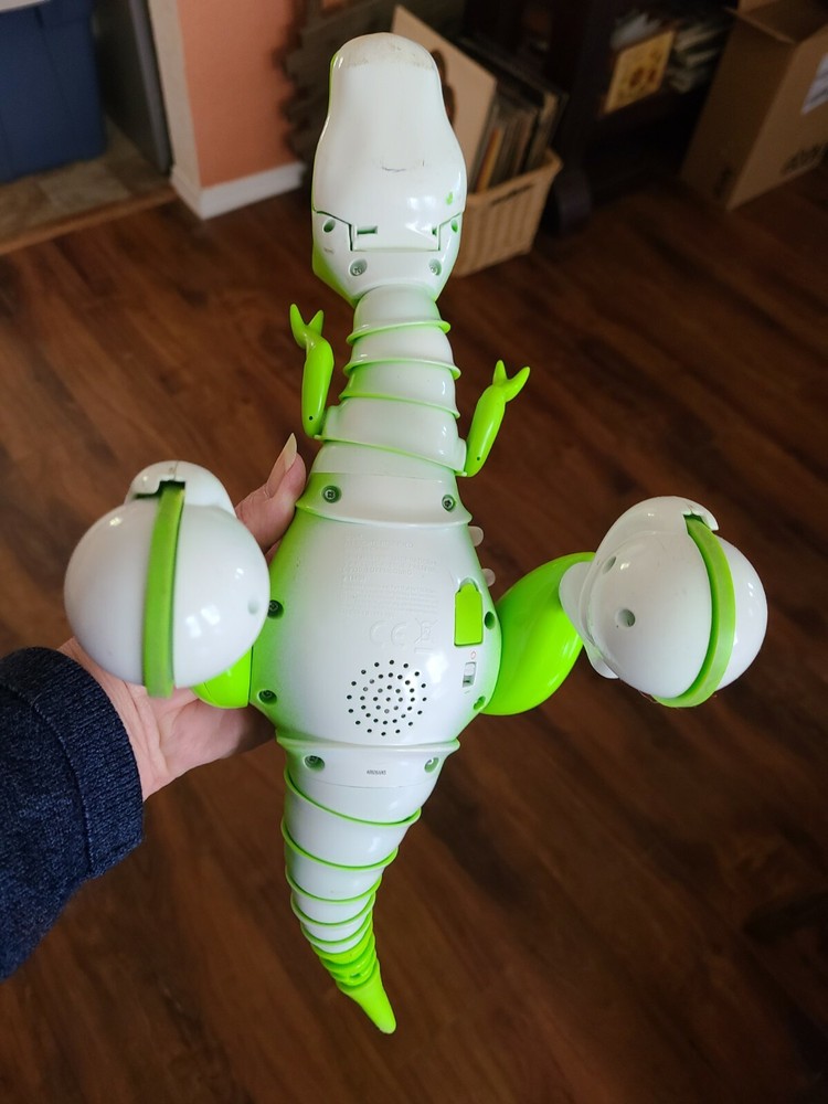 Zoomer Interactive T-REX Remote Controlled Robotic Dinosaur T-Rex Green/White.