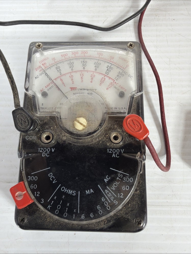 Triplett Model 310- TEL Type 1Handheld Volt-Ohm Meter w/leads Untested