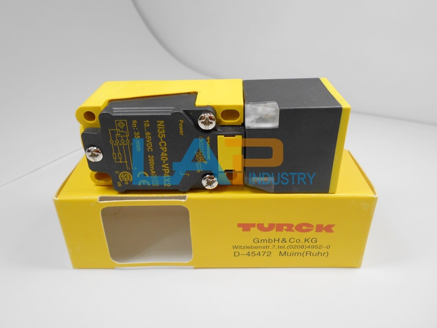 1Pcs New Proximity Switch Sensor NI35-CP40-VP4X2