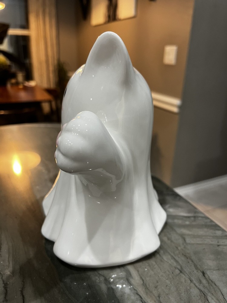 Goblin And Ghoul Ghost Cat Halloween Decor