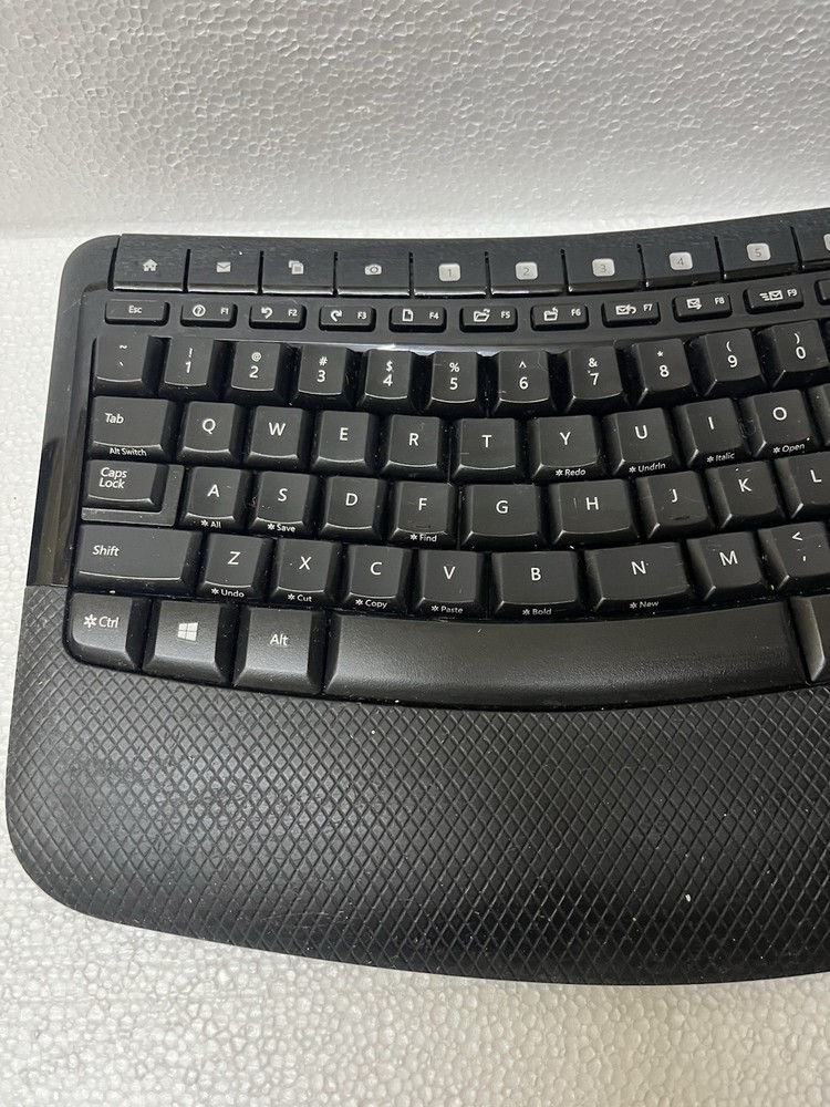 Microsoft Wireless Comfort 5000 Desktop Keyboard & Mouse w/ Dongle Tested Works