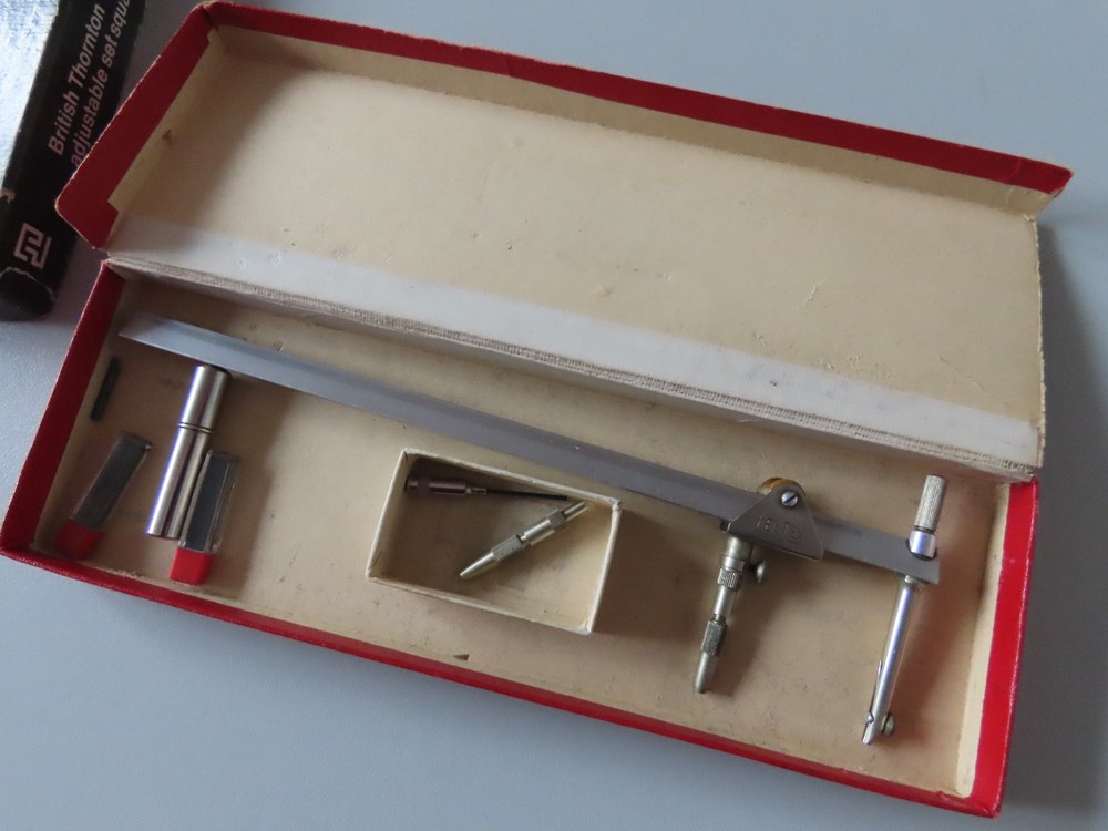 Vintage Drawing Tools - British Thornton 3791/10 Set Square & Centex Beamette