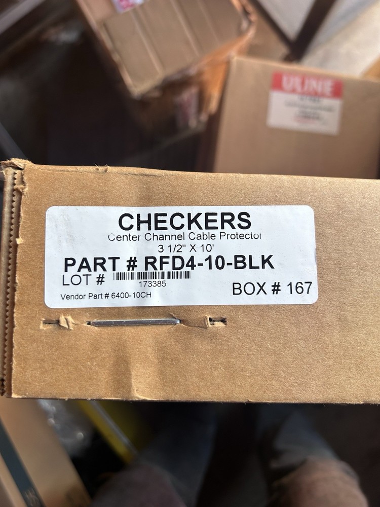 Checkers RFD4‑10 10 ft Single-Channel Rubber Duct Cable Protector