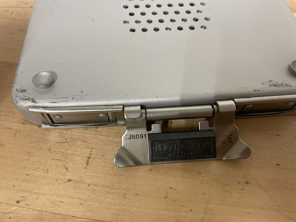 Aesculap Sterilization Lid JN091 Filter Retention Plate *