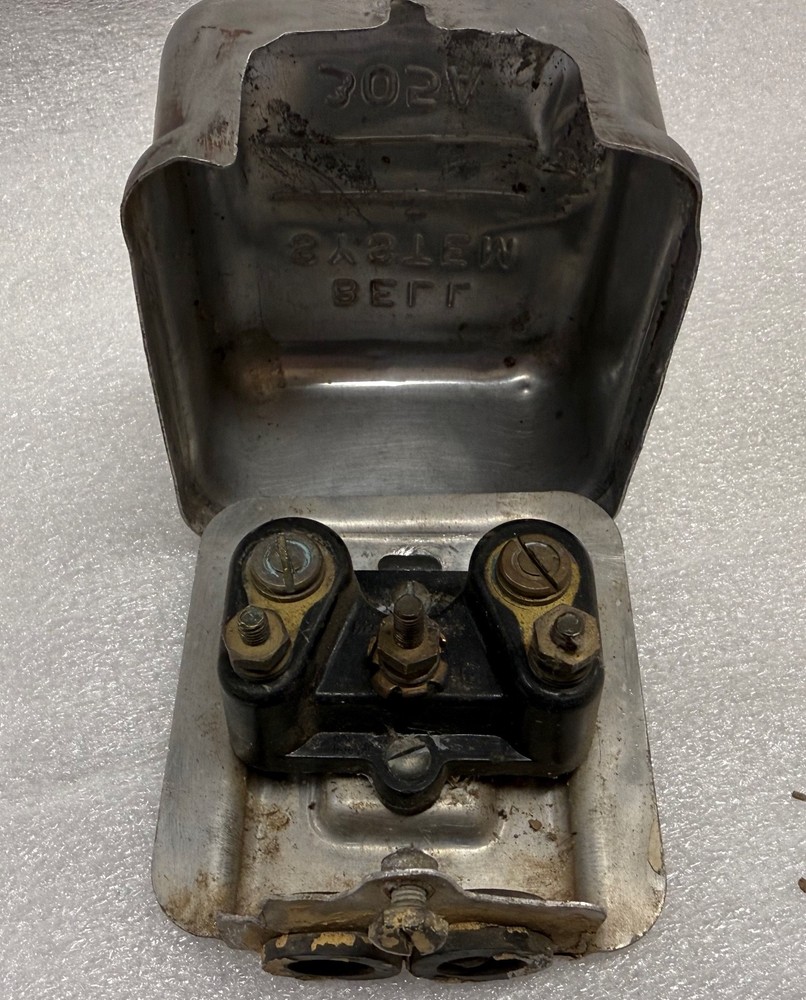 Vintage Phone Bell System 305A box