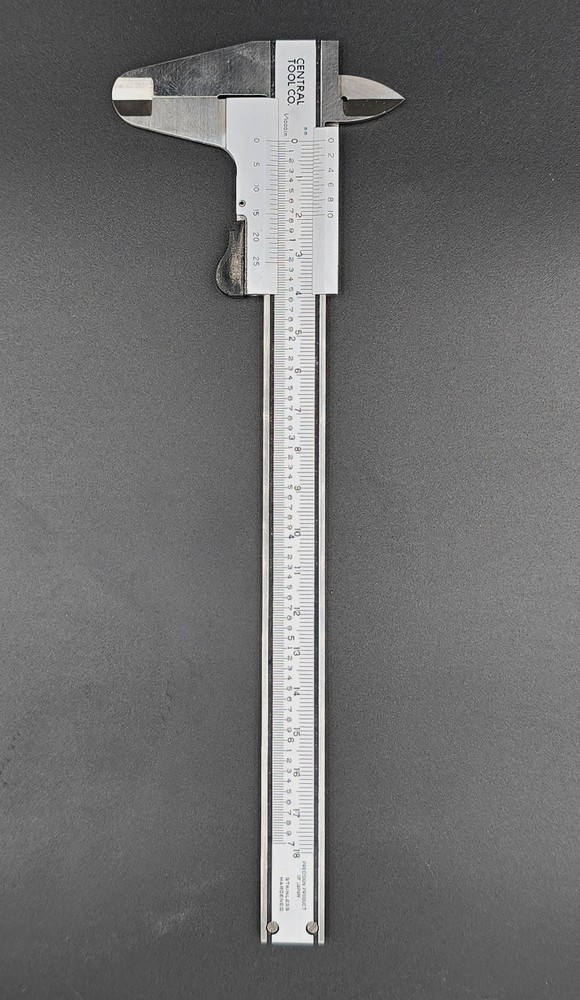 C17 Central Tool Vernier Caliper Japan
