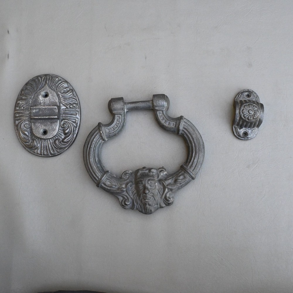 Vintage Victorian Style large heavy cast Iron door gate handle pull knocker