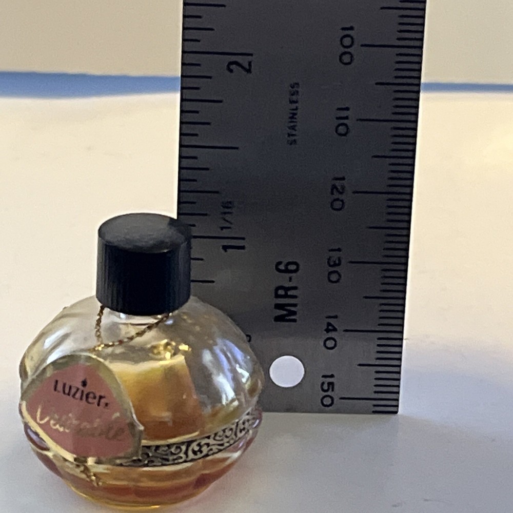 Vintage Luzier Desirable perfume mini