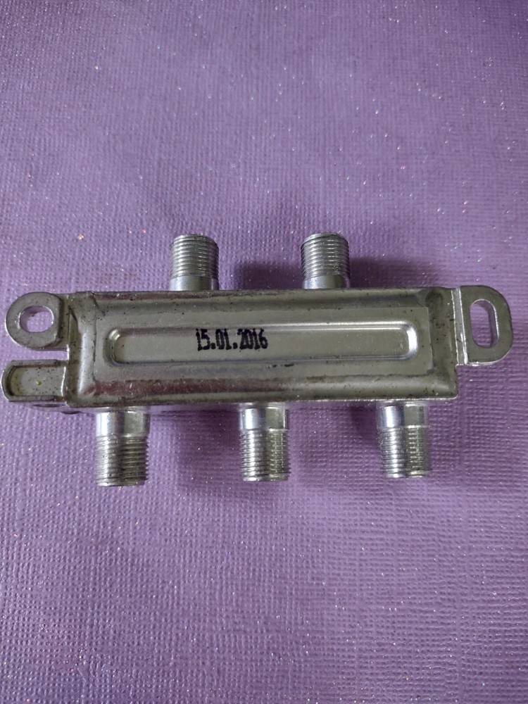 CommScope SV-4G DIGITAL SPLITTER 5-1002MHz