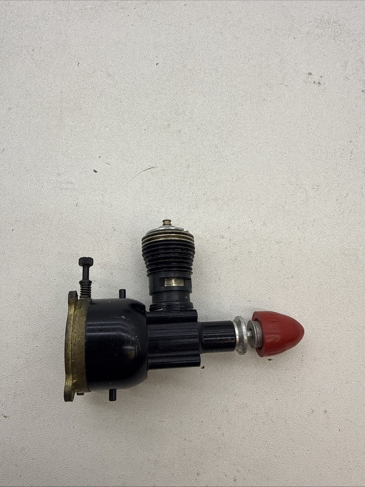 Cox Thimble Drome Black Widow 049 Model Airplane Engine with Propeller M4