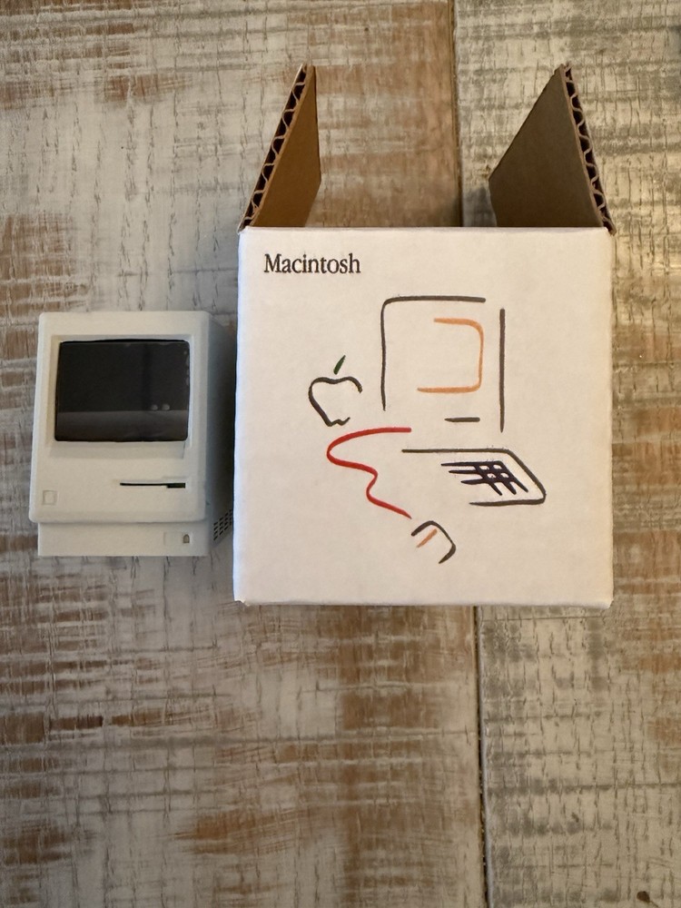 Pico Mac Nano by 1-Bit-Rainbow (a tiny functioning Macintosh) Limited Edition