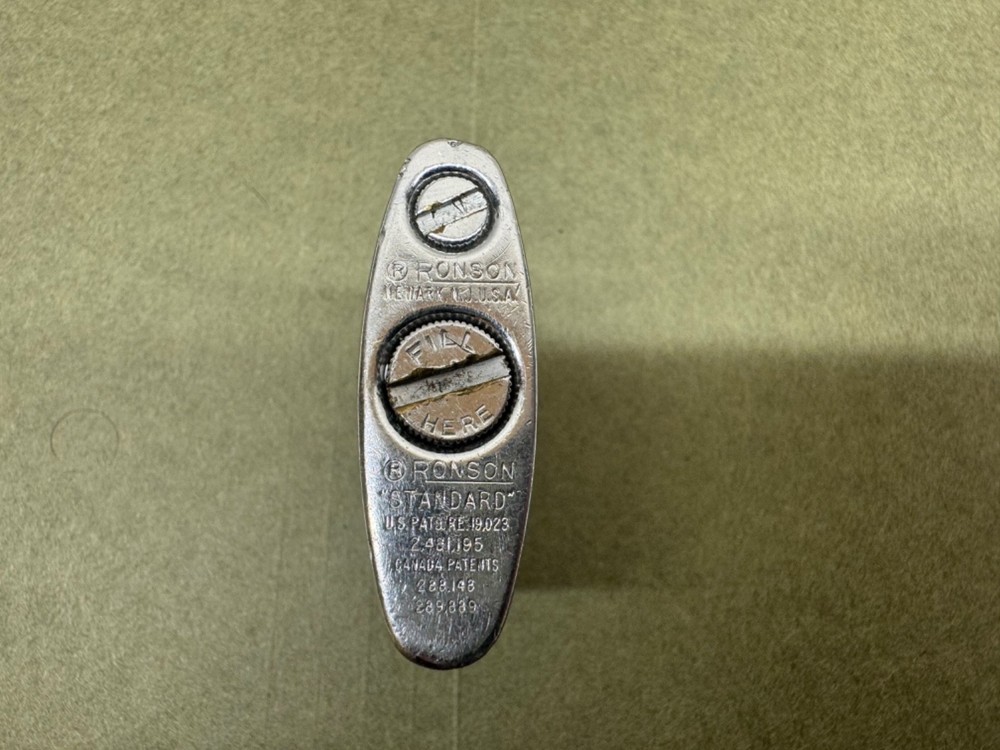 Vintage Ronson Standard Lighter