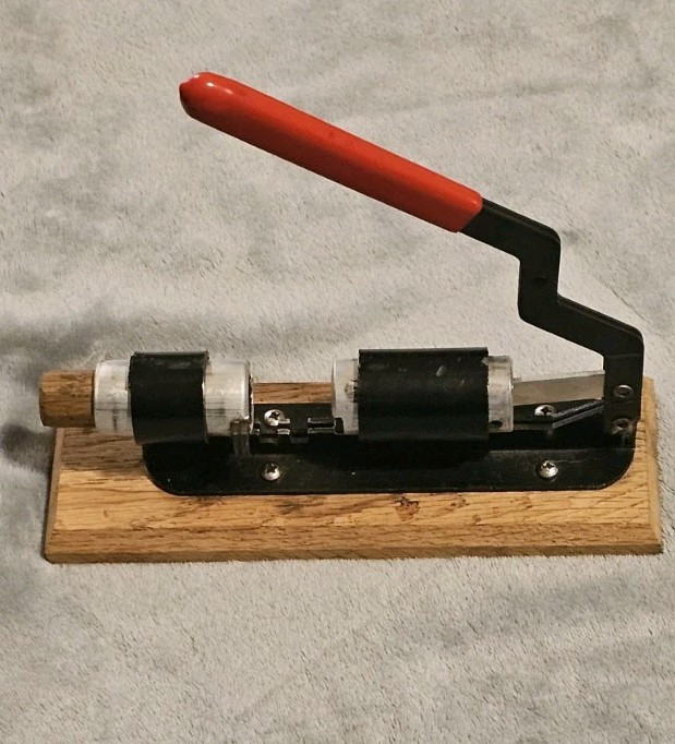 Vintage Gem Dandy Nut Cracker Nutcracker With Original Box