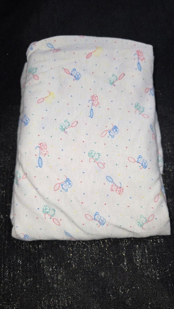 Vintage Infant Crib Sheet Bear With Balloon