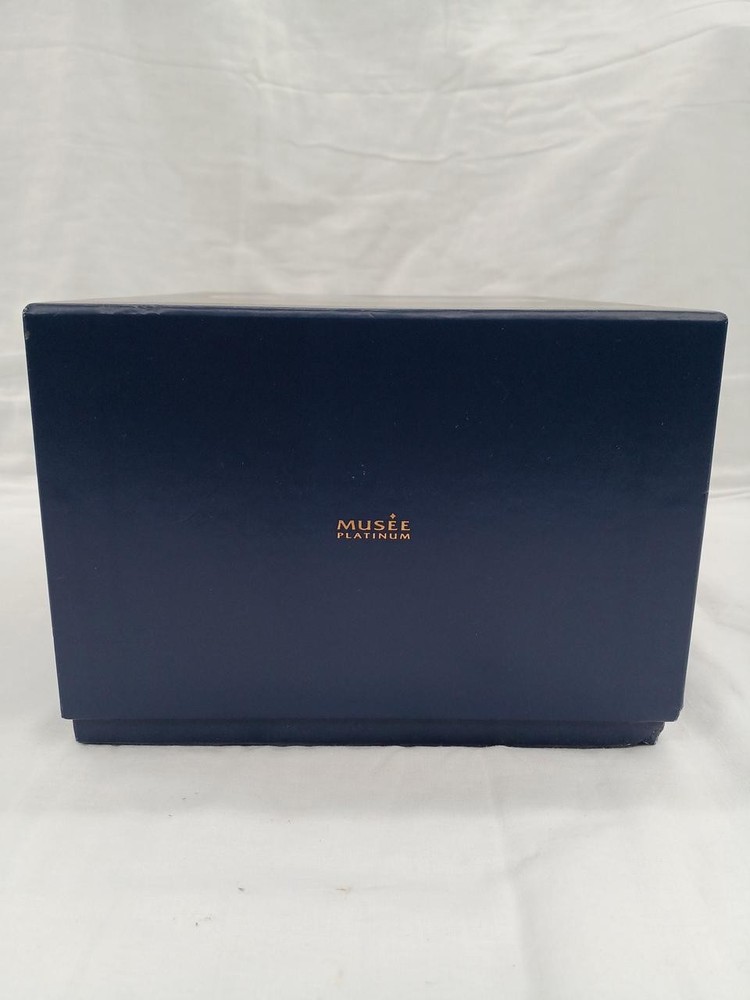 MUSEE PLATINUM BE903MH Home Use Optical Beauty Device New