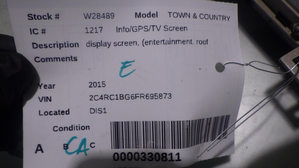 15 CHRYSLER TOWN & COUNTRY Info Screen