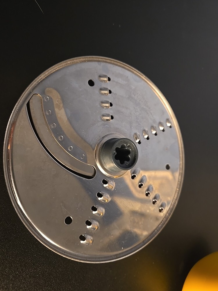 CUISINART FP-8FD Replacement Food Processor Blade Fine Slicing/ Shredding Disc