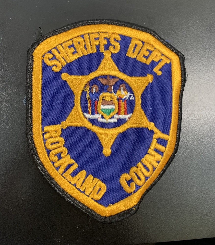 RARE ORIGINAL ROCKLAND COUNTY SHERIFFS PATCH OLDER VERSION THICKER LETTERING