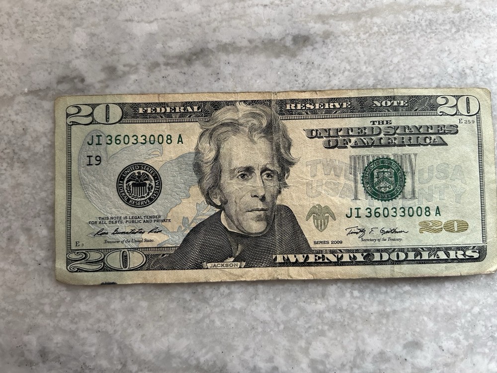 2009 $20.00 FEDERAL RESERVE NOTE ERROR / INK SMEER