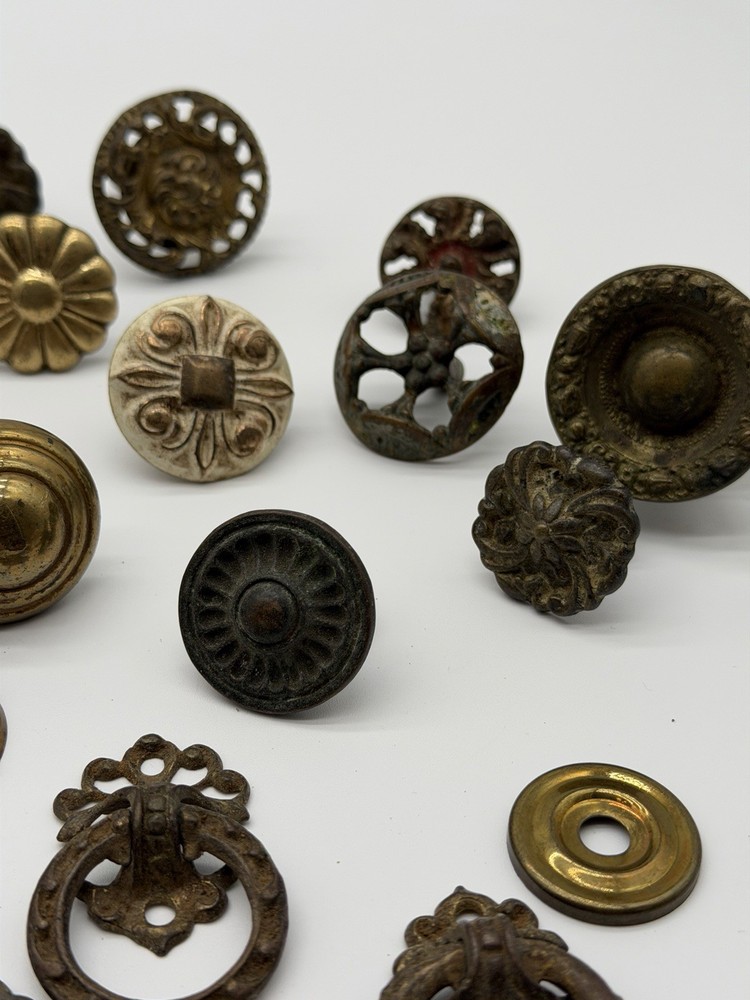 Large Lot Antique Vintage Drawer Knobs Pulls Brass Eastlake Backplates Ring Pull
