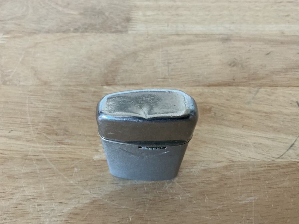 Vtg Ronson Varaflame Lighter Un Tested