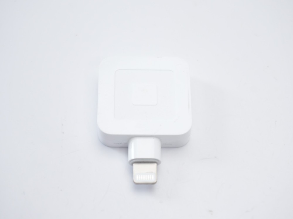 Square Reader For Magstripe Lightning Debit Credit Card Reader IPhone SPM1-01