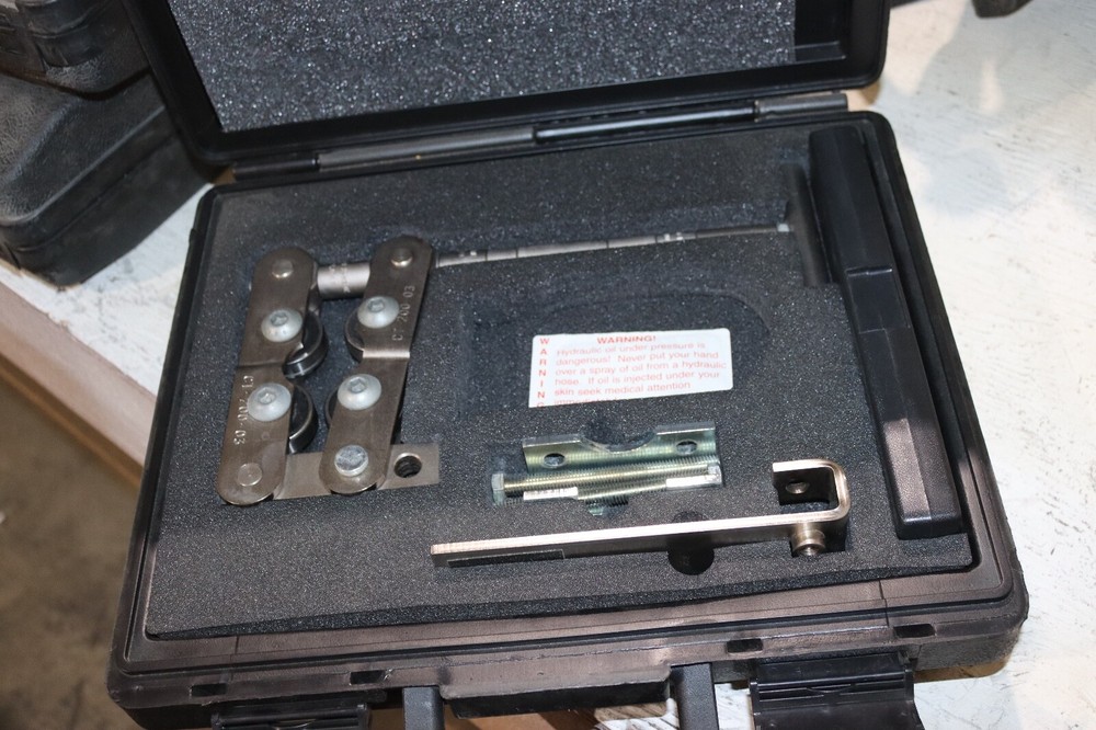 CLEVER TECH 58114 HOSE END CRIMPER