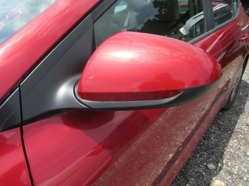 ELANTRA 2017 Glove Box 1056036