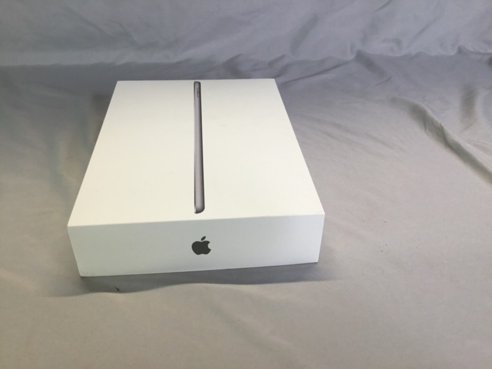 Apple iPad 6Th Generation 32GB Empty Box Only