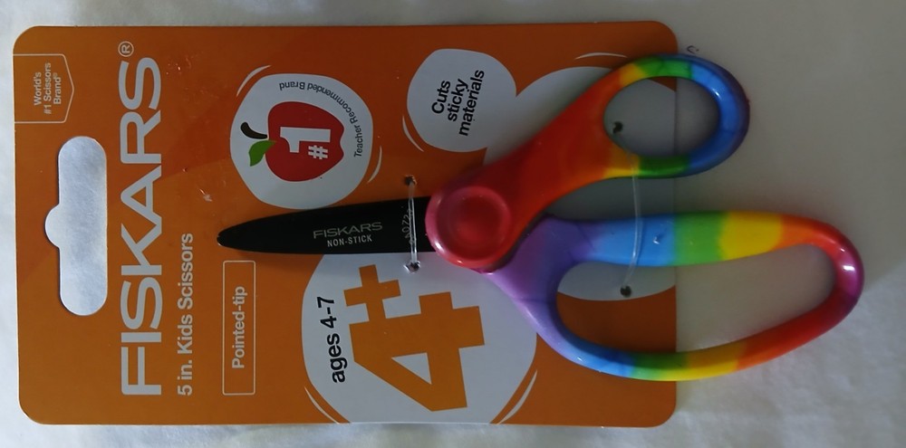 FISKAR CHILD SCISSORS AGES 4-7