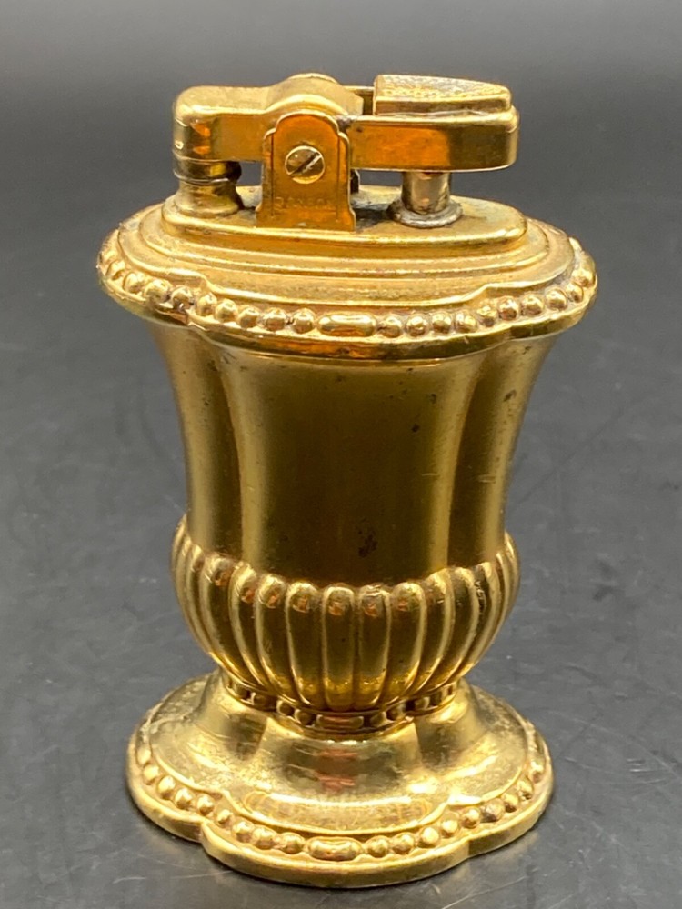 Vintage Ronson “Mayfair” Table Lighter