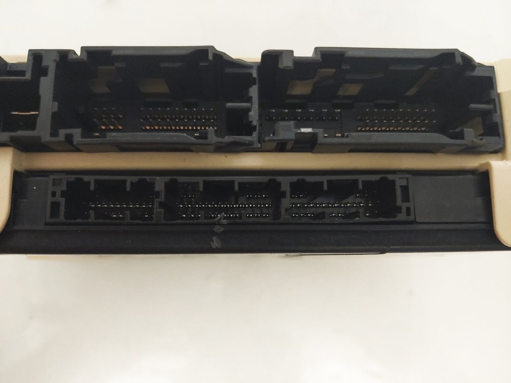 2018 Toyota Camry Le 2.5L Multi Plex Network Computer Module Unit 82730-06A80