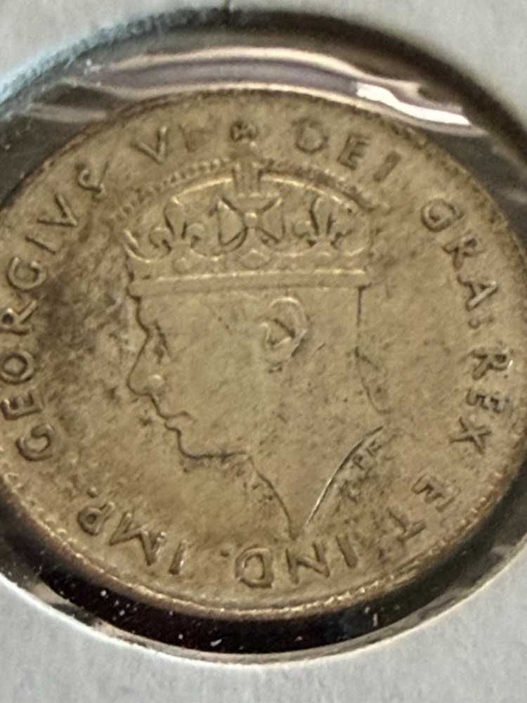1947 C Newfoundland 5 Cents Silver Nice Grade