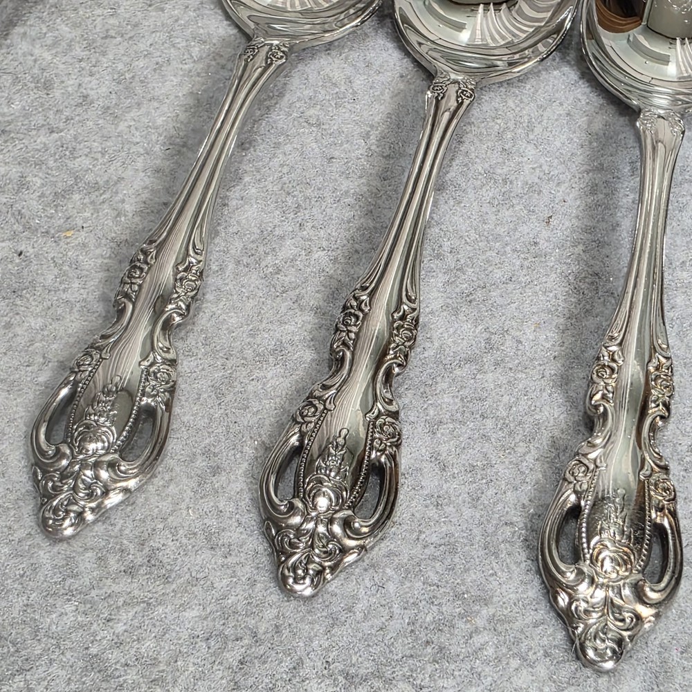 88 Pc ONEIDA Community BRAHMS Stainless Steel FLATWARE Set Serves For 12 Extras