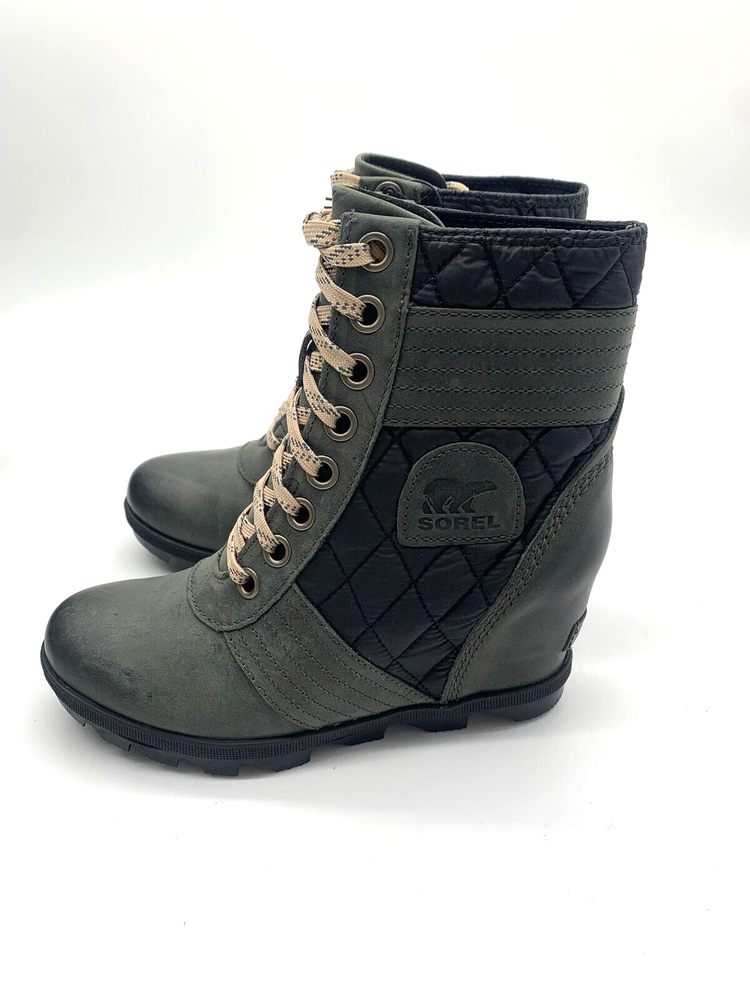 SOREL Lexie Wedge Boot Size 7 US